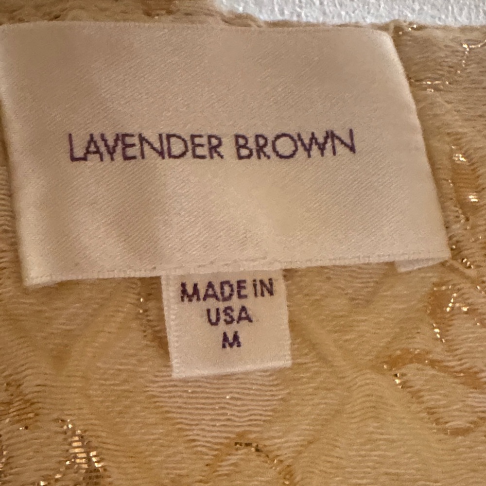 Lavender Brown Medium Cream & Gold Threading Accented Women's Top and Shorts Set - Picture 5 of 12